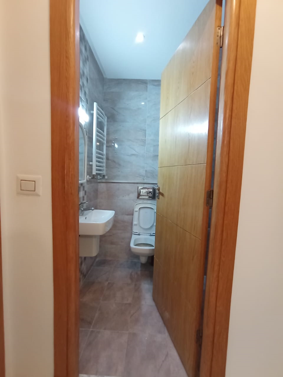 La Marsa&nbsp;El Aouina&nbsp;Vente&nbsp;Appart. 2 pi�ces&nbsp;Apprt splus 1 � cit� el wahat pr�s monoprix