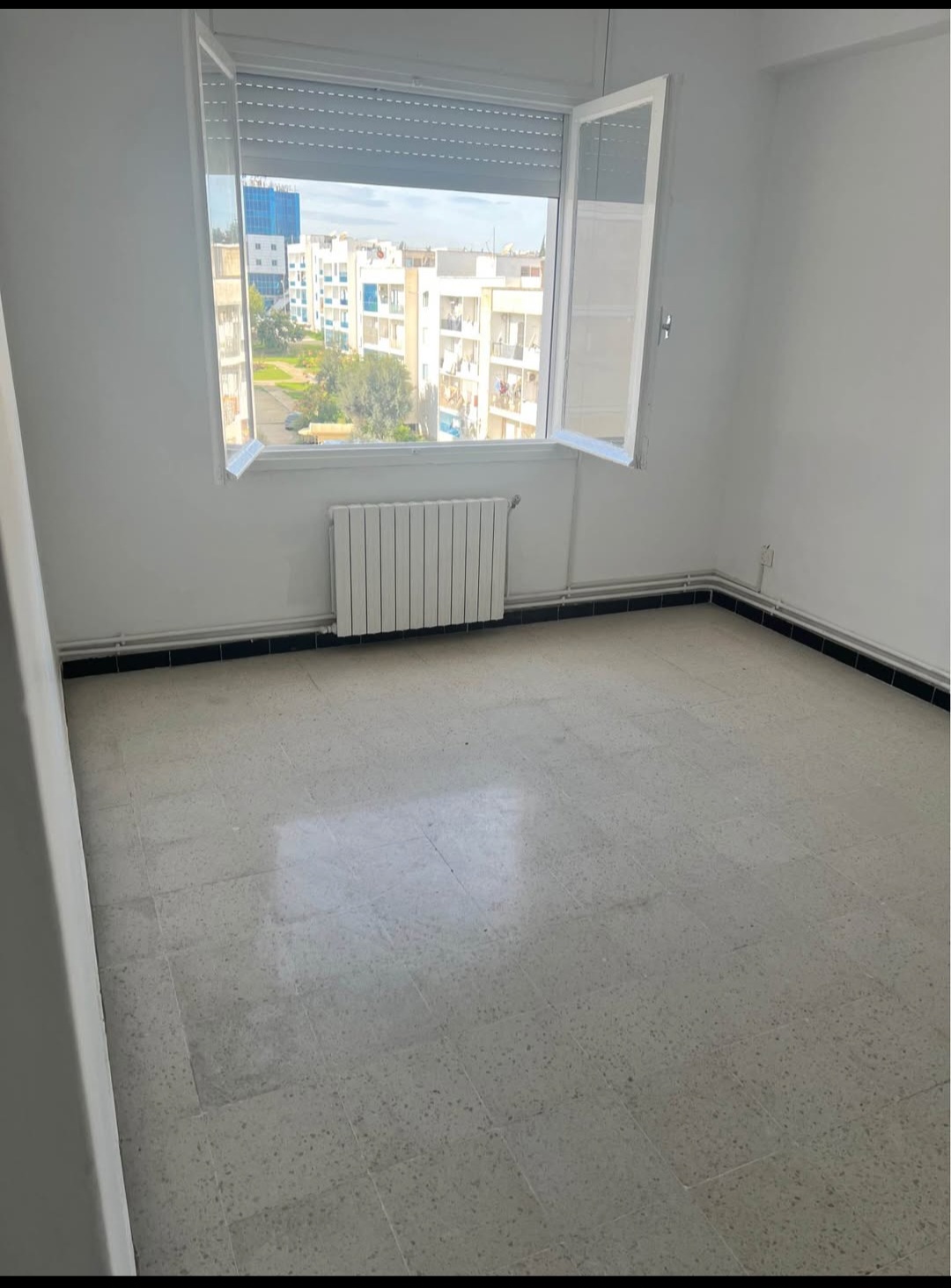 Ariana Ville&nbsp;Ariana&nbsp;Location&nbsp;Appart. 3 pi�ces&nbsp;S plus 2 a l'ariana wb4370