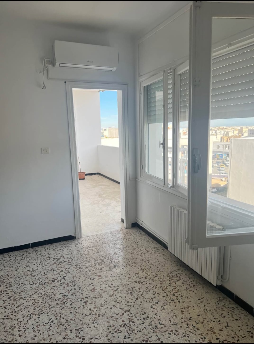 Ariana Ville&nbsp;Ariana&nbsp;Location&nbsp;Appart. 3 pi�ces&nbsp;S plus 2 a l'ariana wb4370