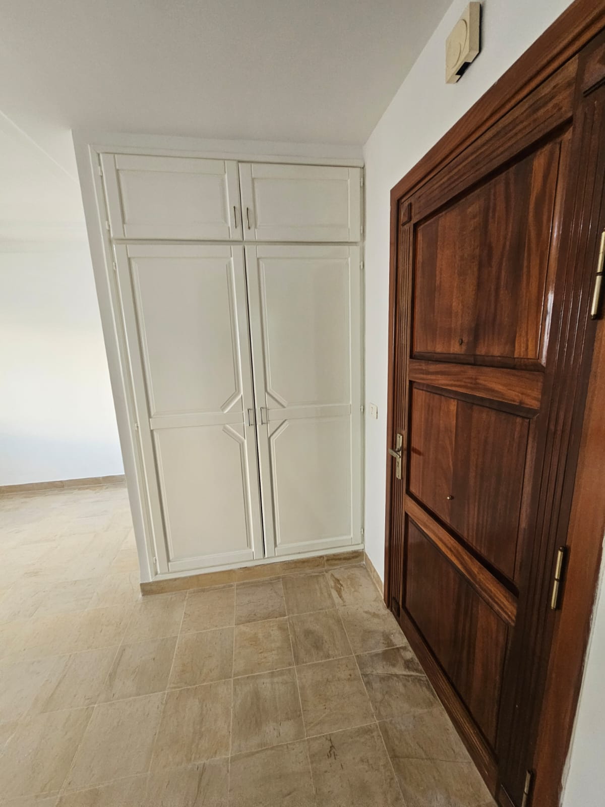 La Marsa&nbsp;El Aouina&nbsp;Vente&nbsp;Appart. 2 pi�ces&nbsp;S plus un bien expos� aux jardins de l'aouina