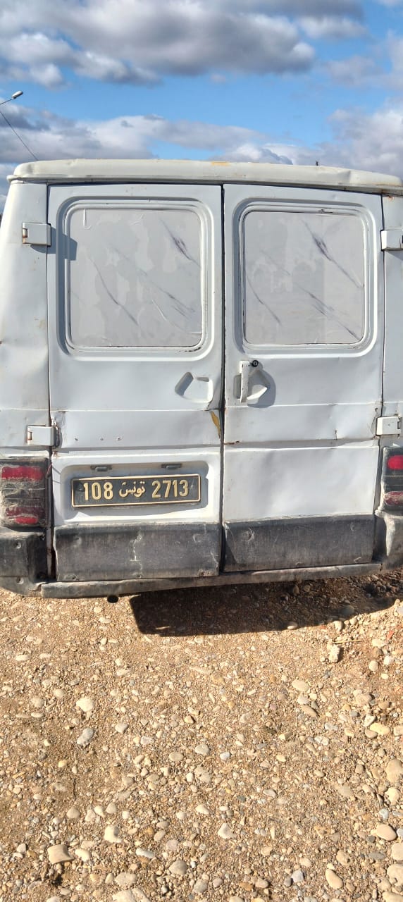 Le Bardo Le Bardo Renault Trafic Renault trafic