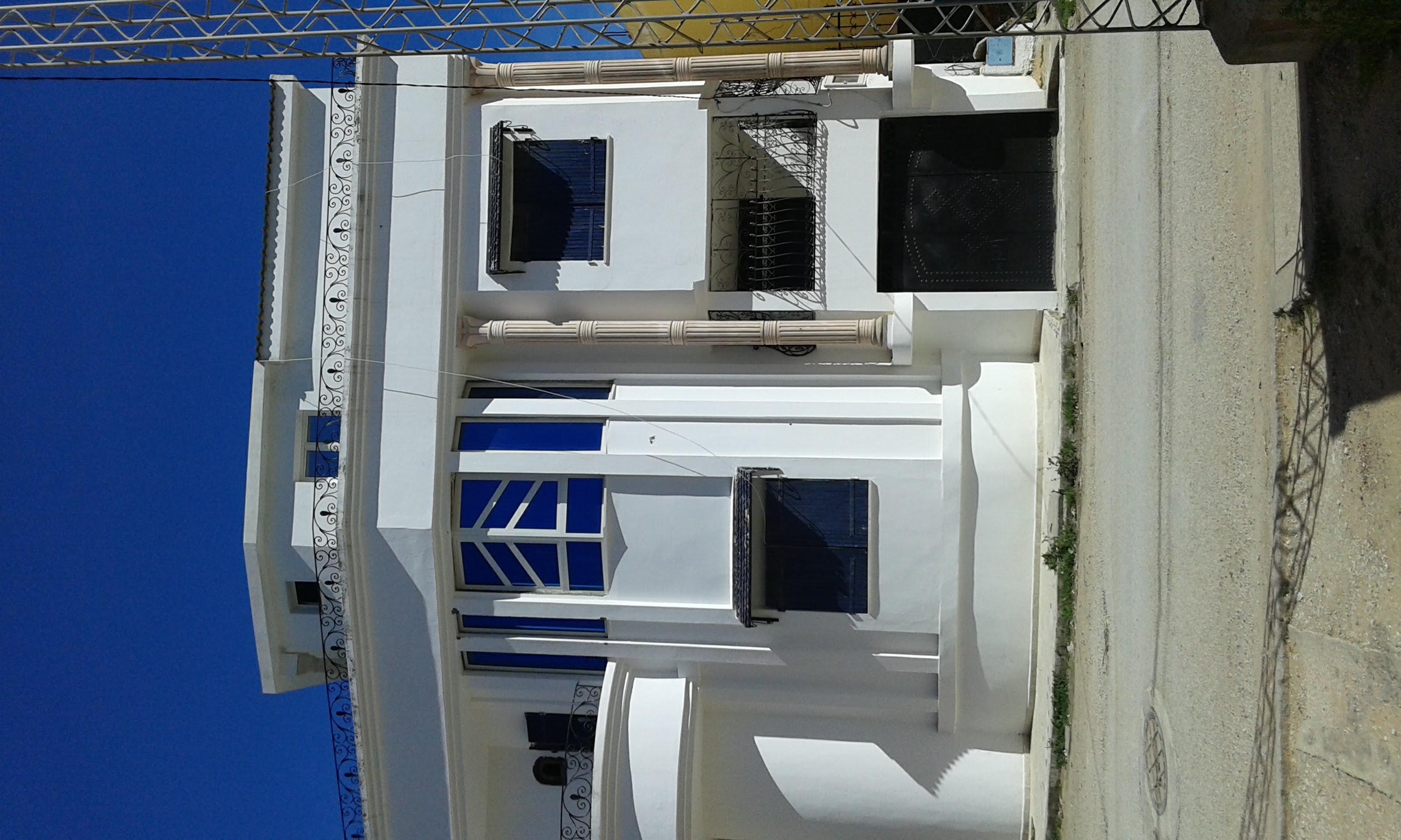 Tabarka Cite El Mourjene Vente Maisons Villas a langle de deux rue