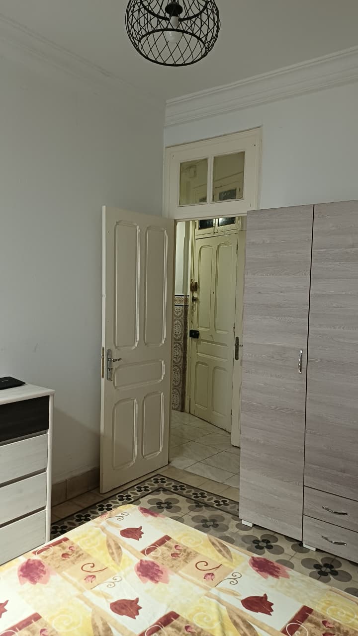 Bab Bhar&nbsp;Bab Bhar&nbsp;Vente&nbsp;Appart. 2 pi�ces&nbsp;Appartement s 1 meubl� au centre ville de tunis