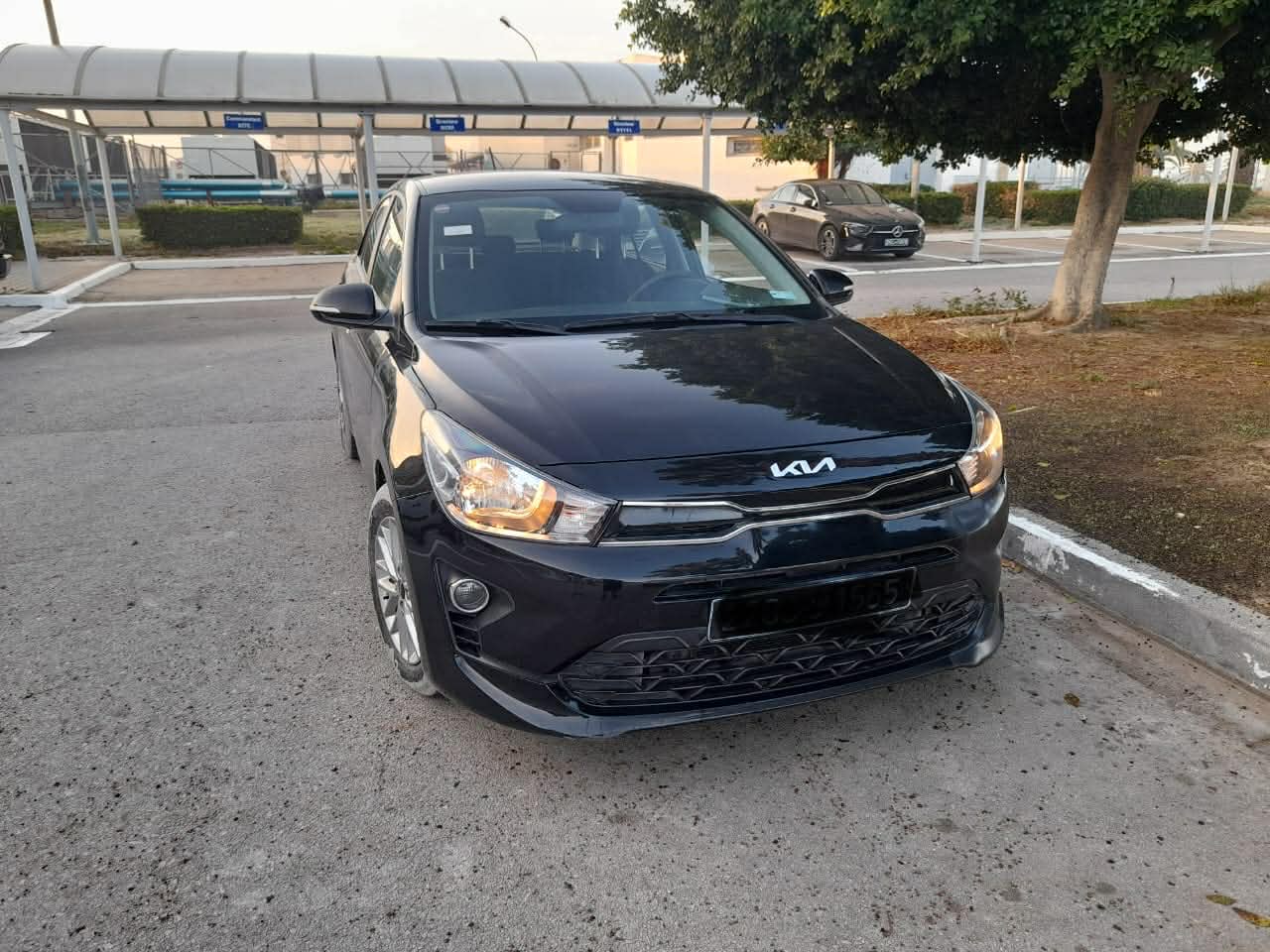 Raoued Raoued Kia Rio Kia rio noire srie 228