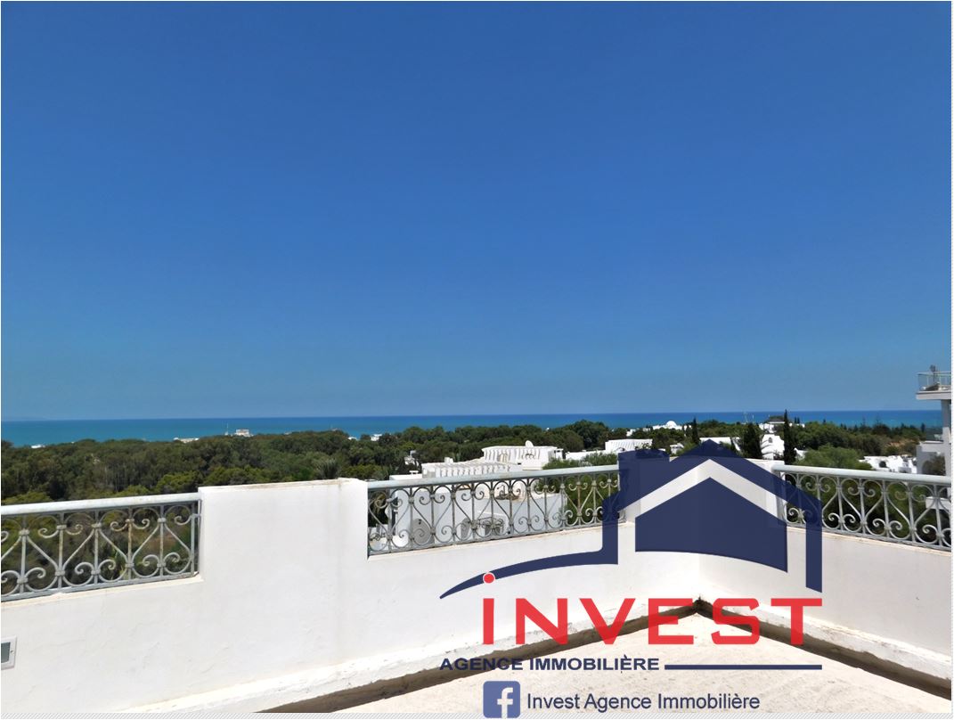La Marsa Gammart Vente Duplex Duplex s2 vue mer au golden tulip gammarth