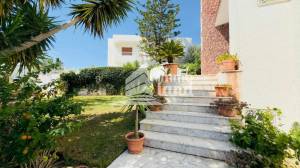 El Menzah El Menzah 9 Vente Maisons Villa de 600m sur terrain de 644 m