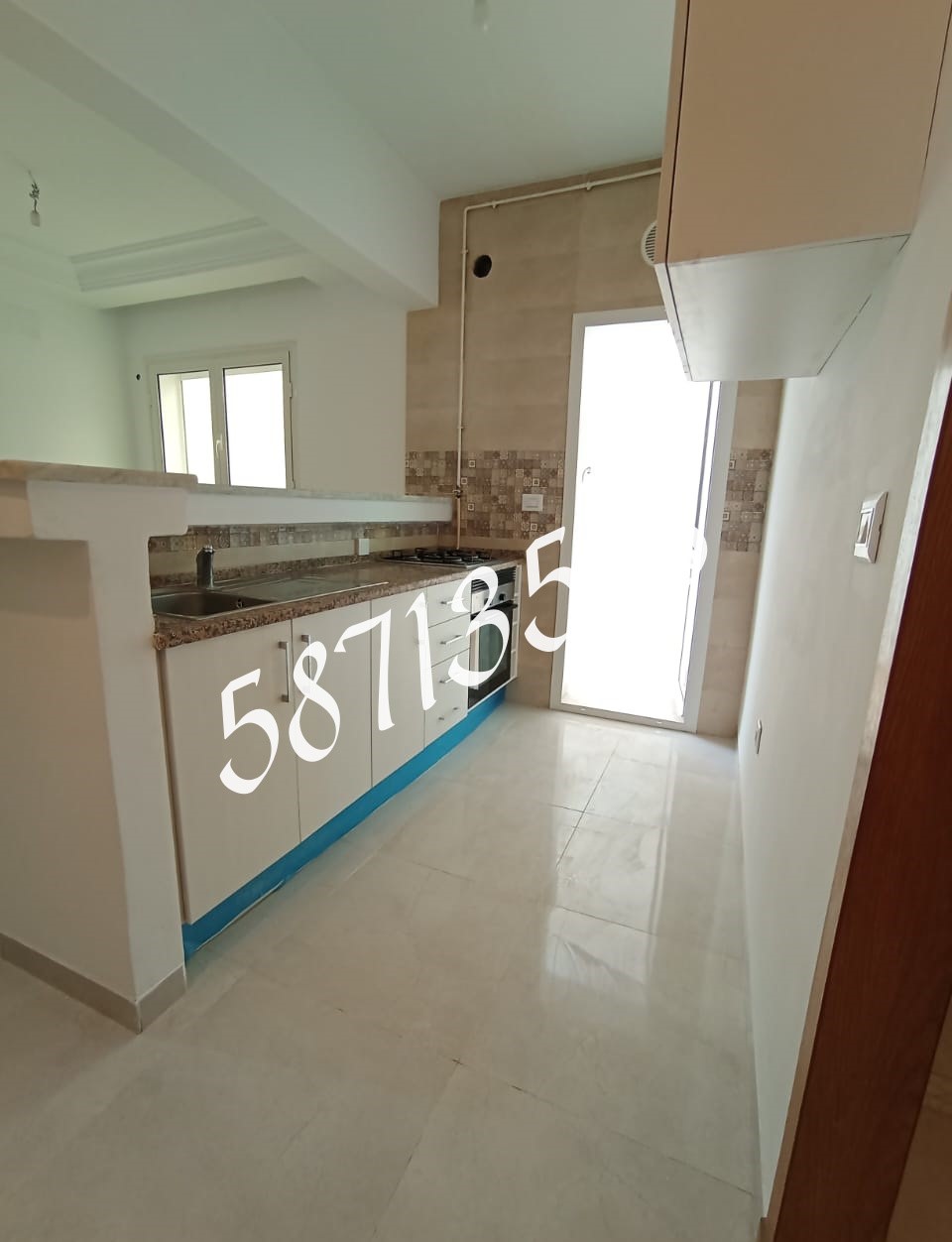 La Marsa El Aouina Vente Appart. 1 pice S plus 1 monoprix zayatine