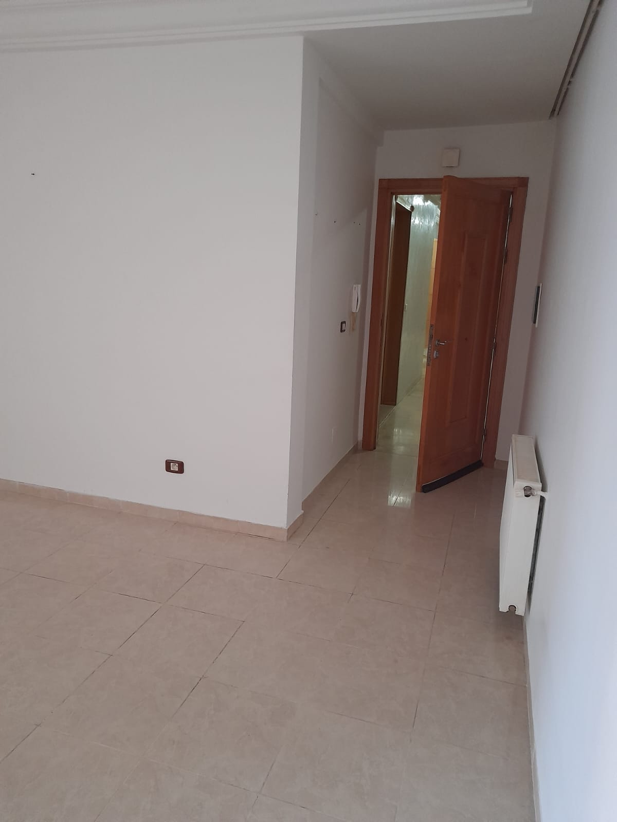 El Menzah&nbsp;El Menzah 9&nbsp;Location&nbsp;Appart. 2 pi�ces&nbsp;Un magnifique s1 hs � menzah9c