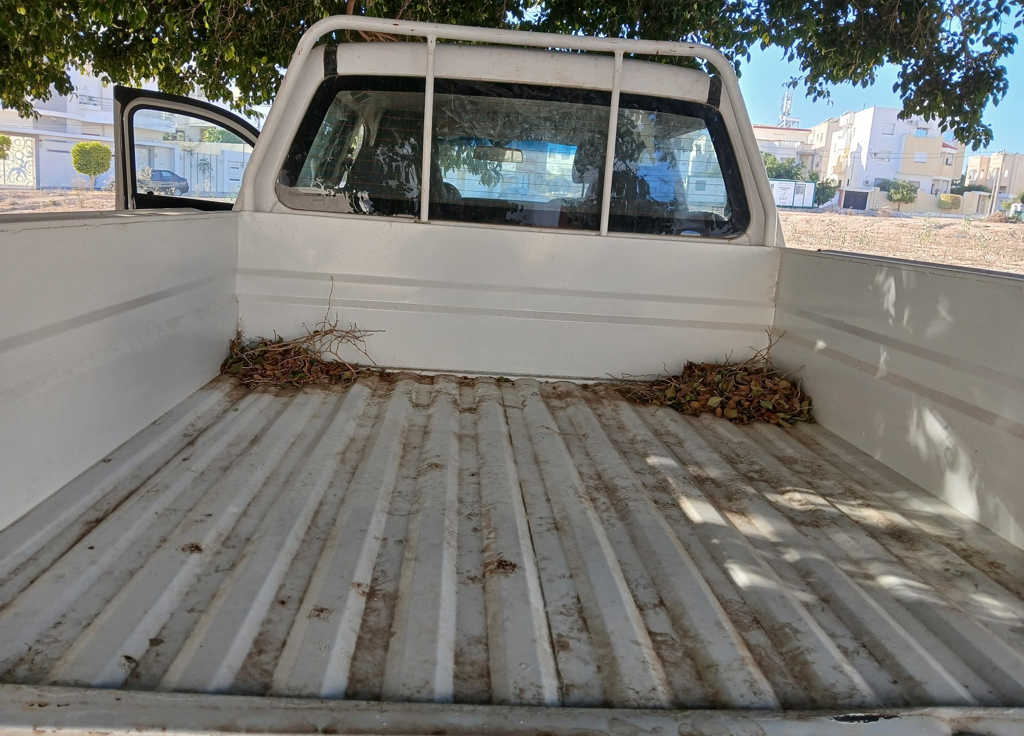 Sousse Jaouhara Sahloul Tata Tata Tata xenon 4 portes