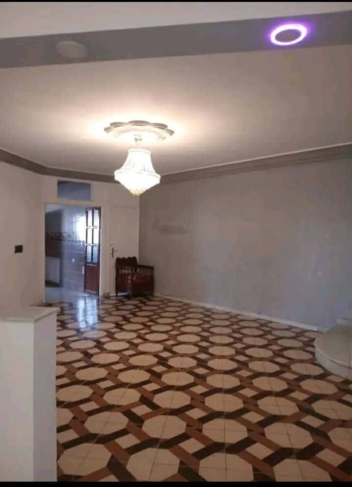 El Omrane Superieur&nbsp;Cite Ibn Khaldoun I&nbsp;Vente&nbsp;Appart. 4 pi�ces&nbsp;Maison � ibn khaldoun