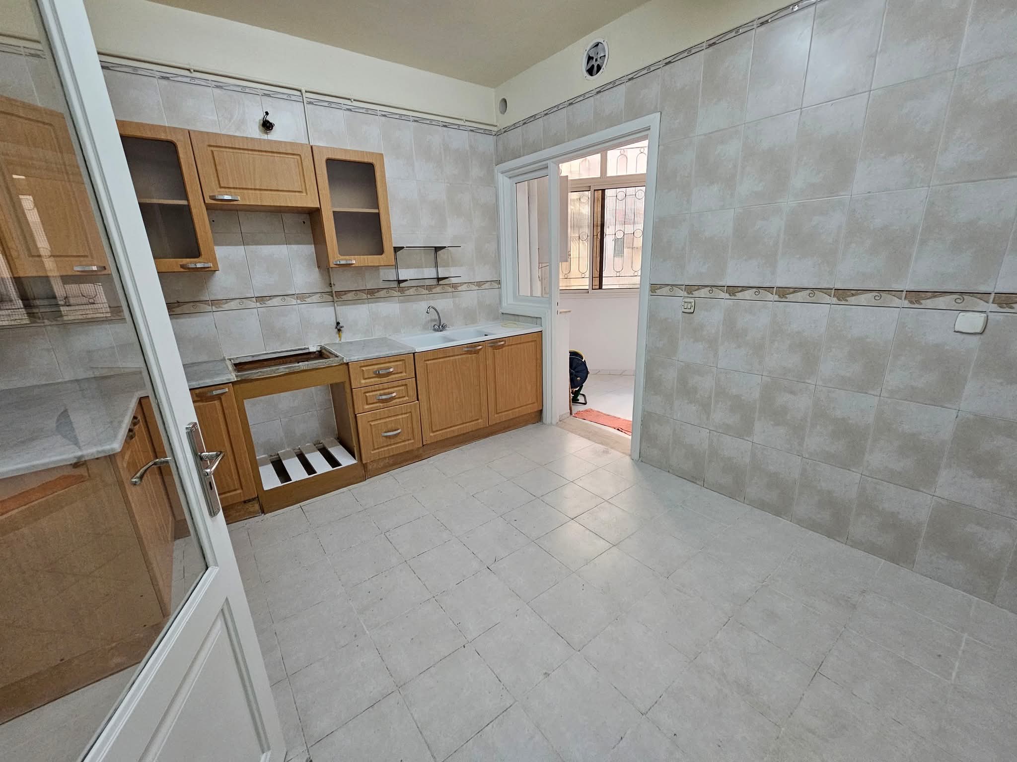 Ariana Ville&nbsp;Riadh Landlous&nbsp;Vente&nbsp;Appart. 4 pi�ces&nbsp;S3 405 md riadh andalous