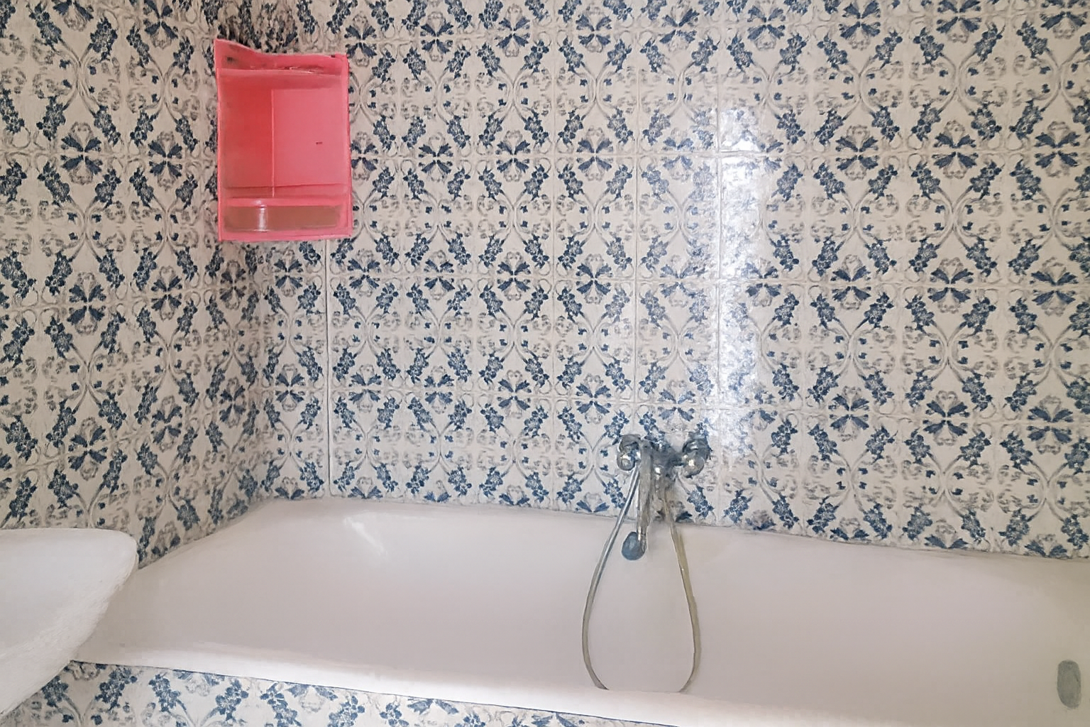 Menzel Bourguiba&nbsp;Menzel Bourguiba Ennajah&nbsp;Vente&nbsp;Appart. 3 pi�ces&nbsp;S 2 imeuble fath route principale de  mateur