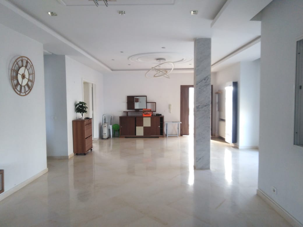 La Marsa Cite Essalama Location Appart. 4 pices Etage villa la marsa