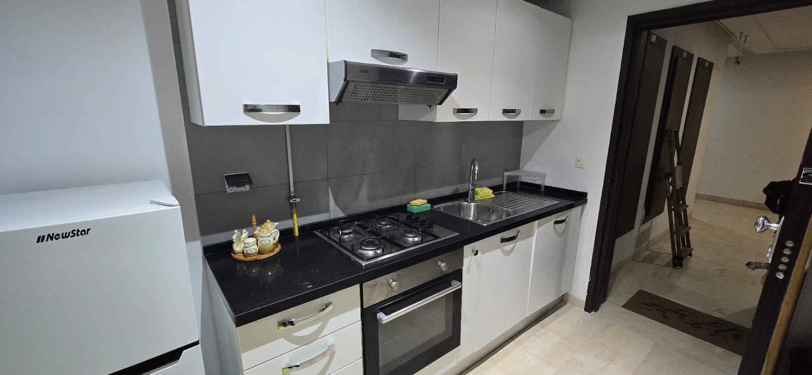 La Marsa&nbsp;Cite Bhar Lazreg&nbsp;Location&nbsp;Appart. 1 pi�ce&nbsp;Appartement s0 haut standing meubl�