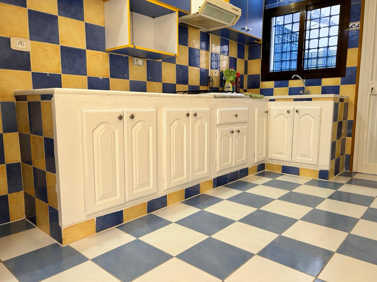 Mannouba Denden Vente Appart. 3 pices Av grande villa den den