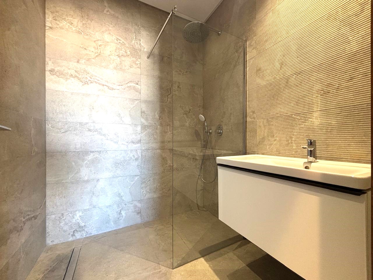 La Soukra Chotrana 1 Vente Appart. 4 pices Appartement s3 neuf  chotrana 1