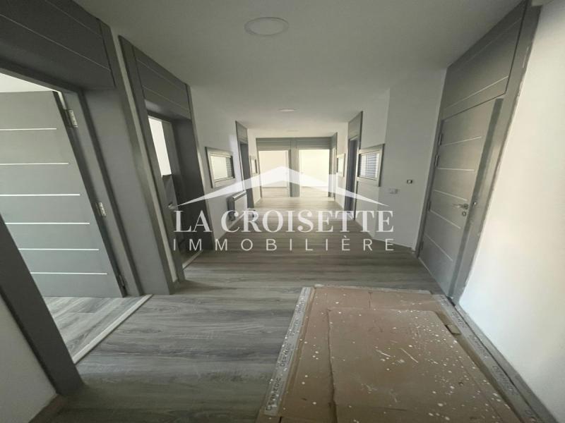 La Marsa&nbsp;Berge Du Lac&nbsp;Bureaux & Commerces&nbsp;Bureau&nbsp;Bureau h6 au lac1 zbl0570