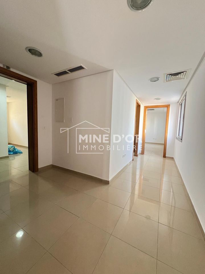 Bab Bhar&nbsp;Montplaisir&nbsp;Vente&nbsp;Surfaces&nbsp;Av bureau h2 a montplaisir