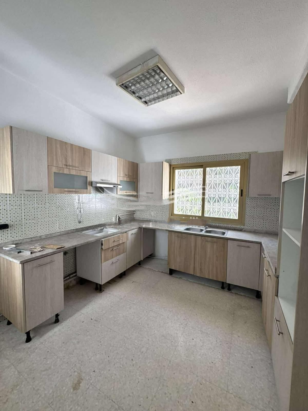 Hammam Sousse El Kantaoui Vente Appart. 2 pices Kantoui calling villa haut stnding jardin piscine