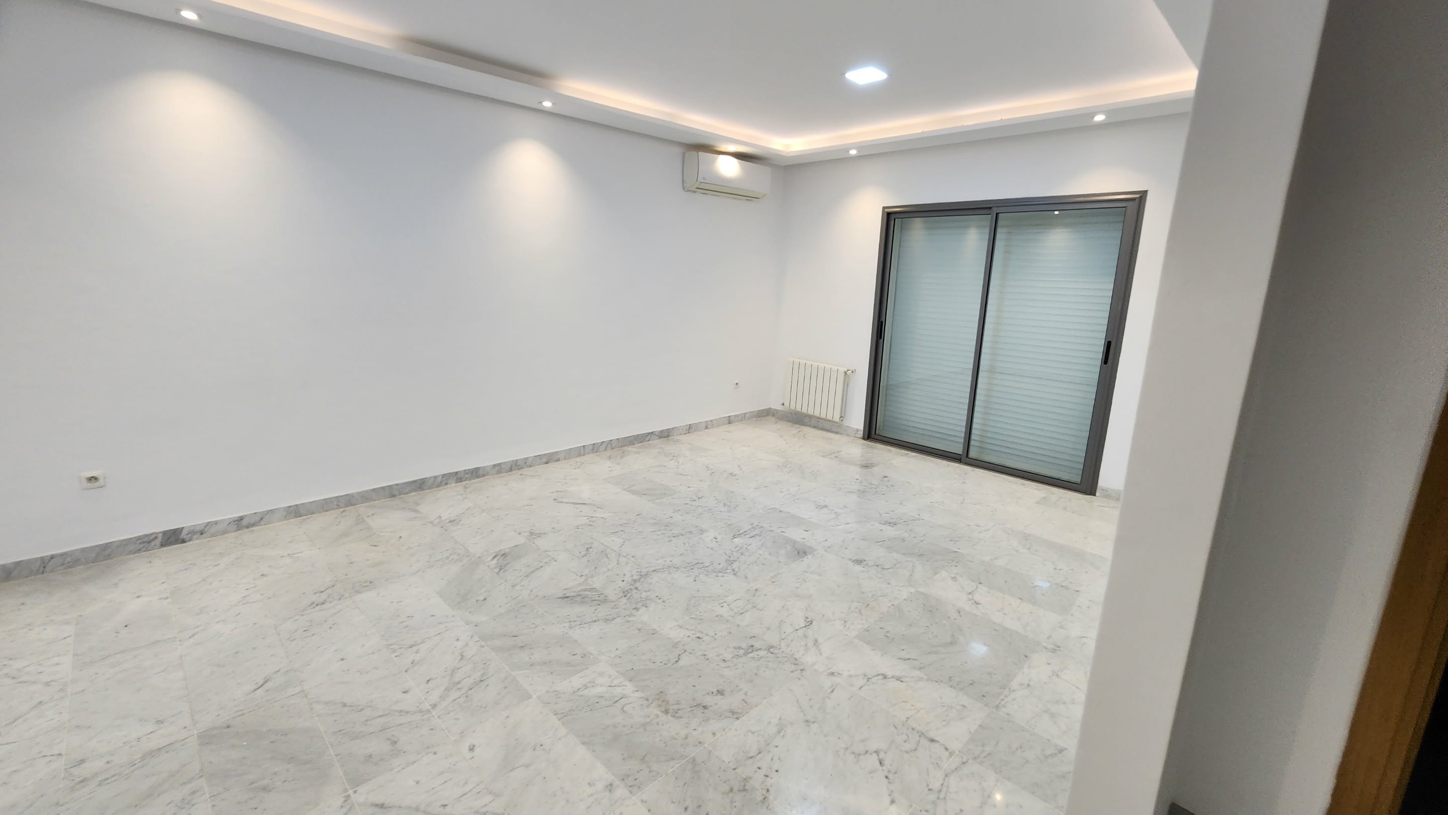 La Marsa&nbsp;El Aouina&nbsp;Vente&nbsp;Appart. 3 pi�ces&nbsp;Appart s3 rue du parc soukra