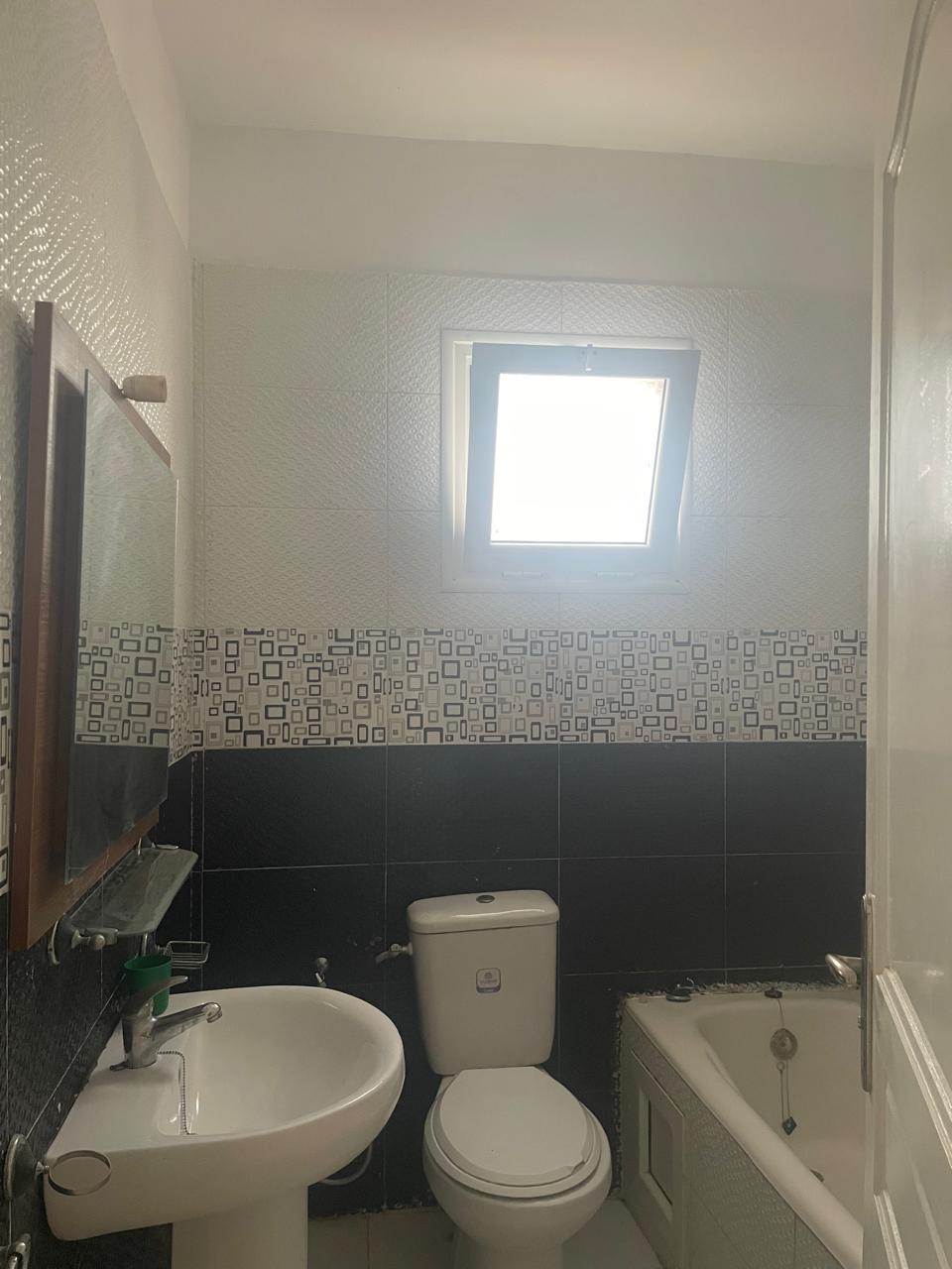 La Marsa&nbsp;El Aouina&nbsp;Location&nbsp;Appart. 3 pi�ces&nbsp;Appart � l'�tage de villa au jardins de l'aouina