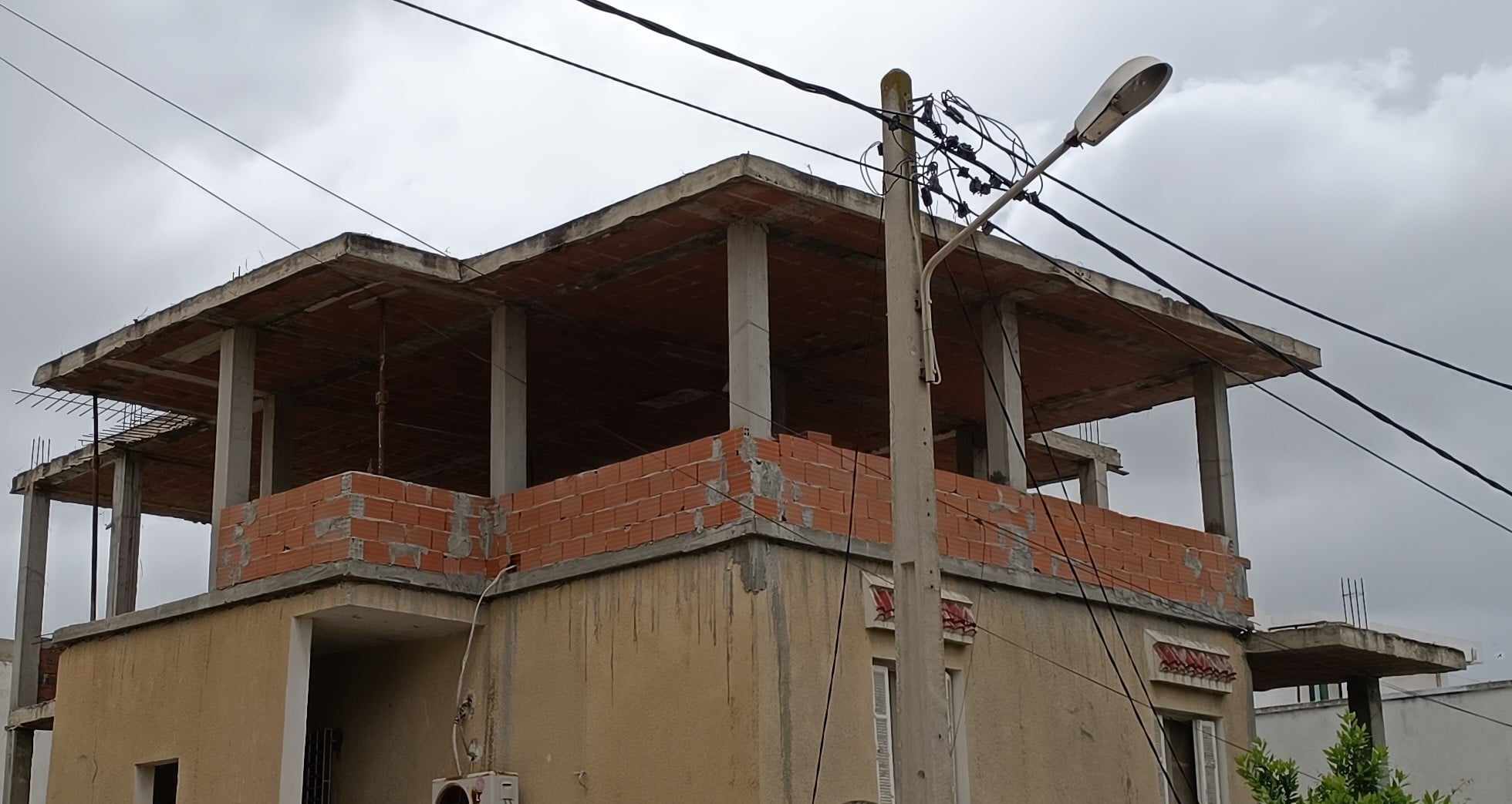 El Mourouj&nbsp;El Mourouj&nbsp;Vente&nbsp;Maisons&nbsp;Etage en cours de construction
