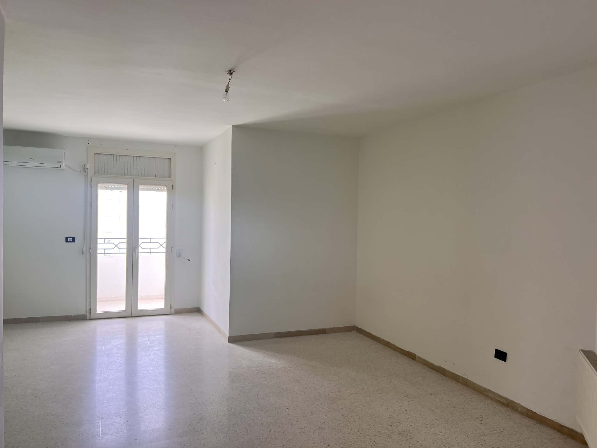 Ain Zaghouan&nbsp;Ain Zaghouan&nbsp;Vente&nbsp;Appart. 4 pi�ces&nbsp;S3 a vec titre individuel