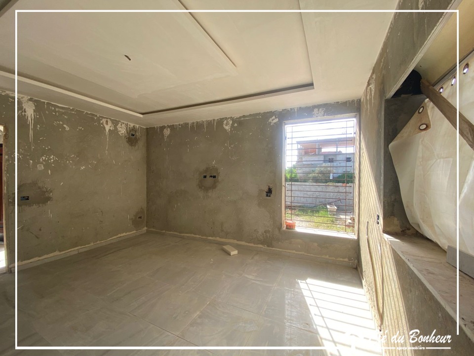 La Soukra&nbsp;Sidi Salah&nbsp;Vente&nbsp;Maisons&nbsp;Maison plain pied inachev�e � sidi salah