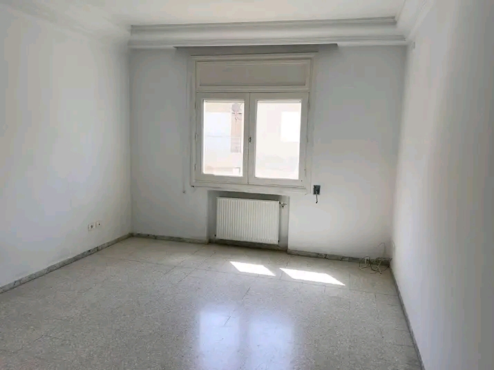 Mnihla&nbsp;Jardins d'el Menzah&nbsp;Location&nbsp;Appart. 4 pi�ces&nbsp;Un appart s 3 jardin d'el menzah 2