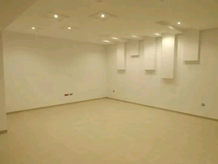 Mnihla&nbsp;Jardins d'el Menzah&nbsp;Location&nbsp;Appart. 4 pi�ces&nbsp;�tage de villa s 3 jardin d'el menzah