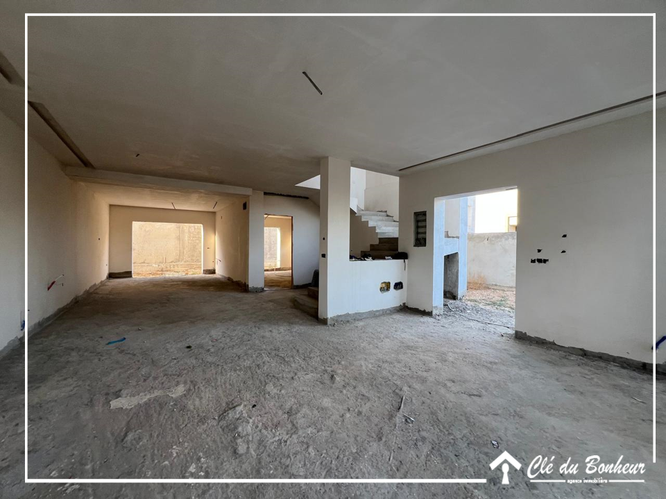 La Soukra&nbsp;La Soukra&nbsp;Vente&nbsp;Appart. 4 pi�ces&nbsp;Deux duplex � rue du parc la soukra