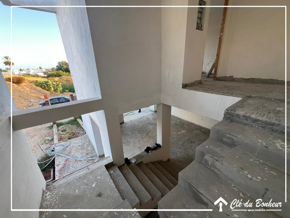 La Soukra&nbsp;La Soukra&nbsp;Vente&nbsp;Appart. 4 pi�ces&nbsp;Deux duplex � rue du parc la soukra