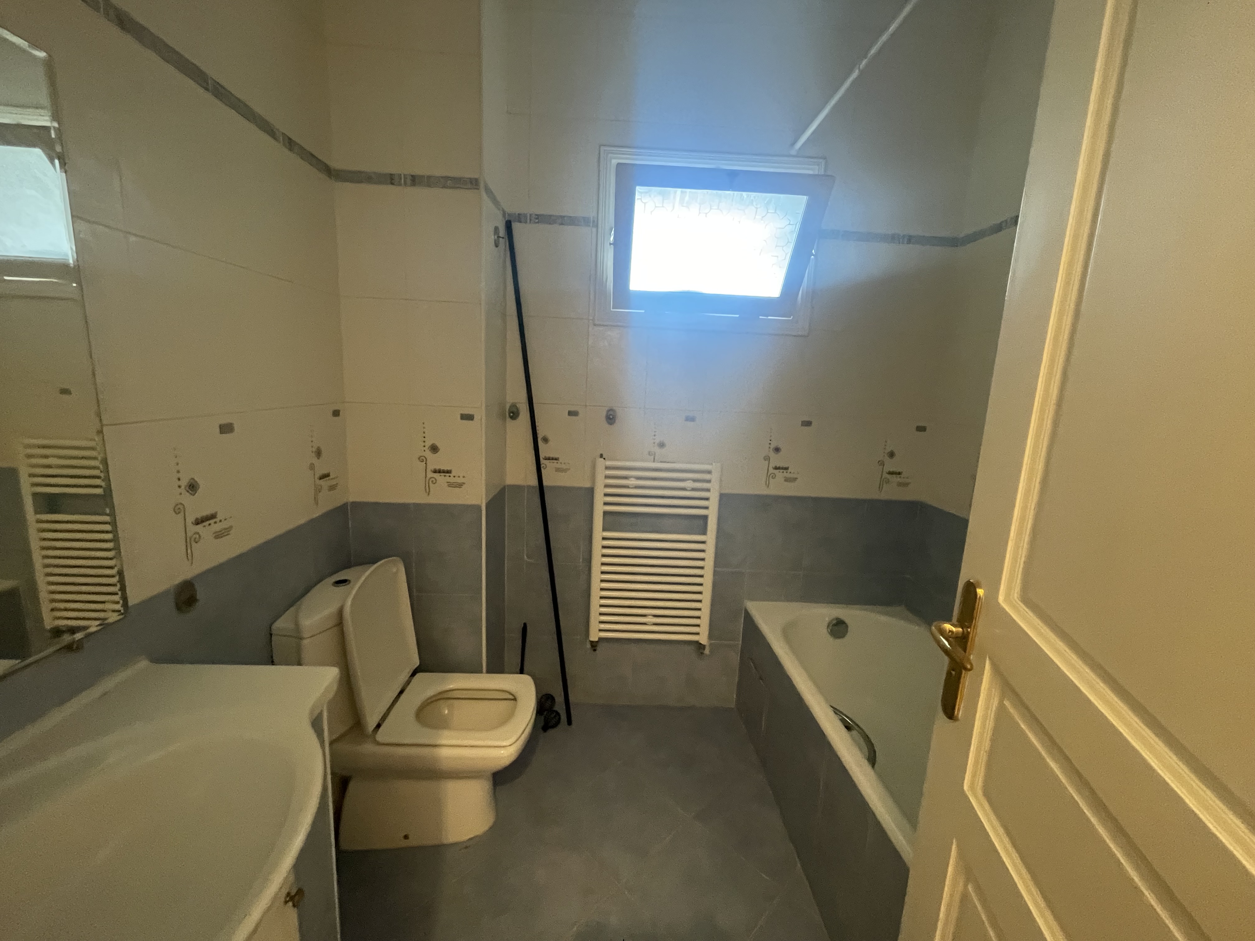 Ariana Ville&nbsp;Cite Ennasr 2&nbsp;Vente&nbsp;Appart. 3 pi�ces&nbsp;Appartement � ennaser