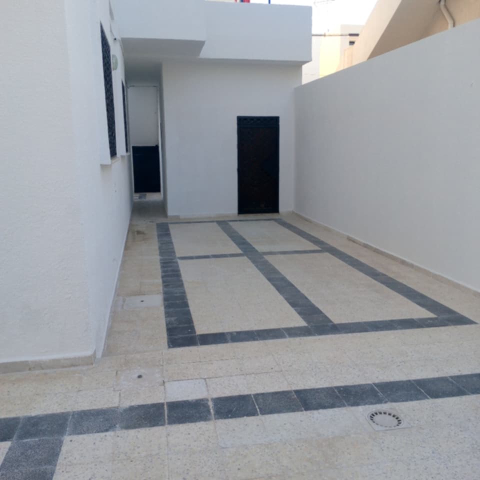 El Mourouj&nbsp;El Mourouj&nbsp;Vente&nbsp;Appart. 3 pi�ces&nbsp;Un immeuble r plus 2 � mourouj 4