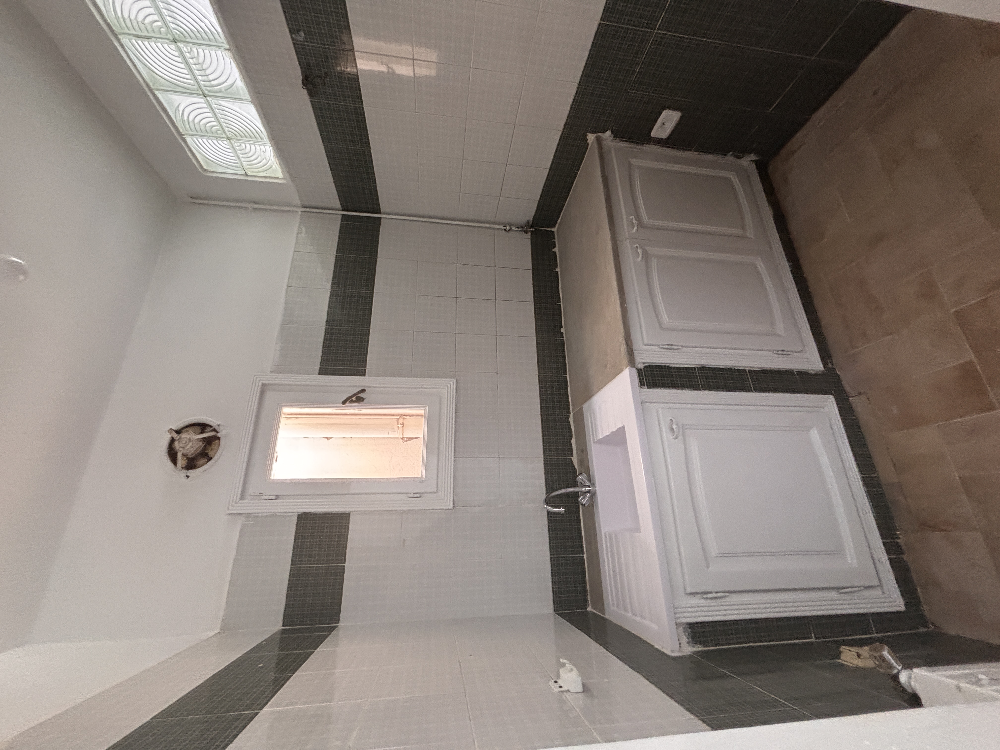 Ariana Ville&nbsp;Cite Ennasr 1&nbsp;Vente&nbsp;Appart. 2 pi�ces&nbsp;Appartement s1  coquet opportuniste