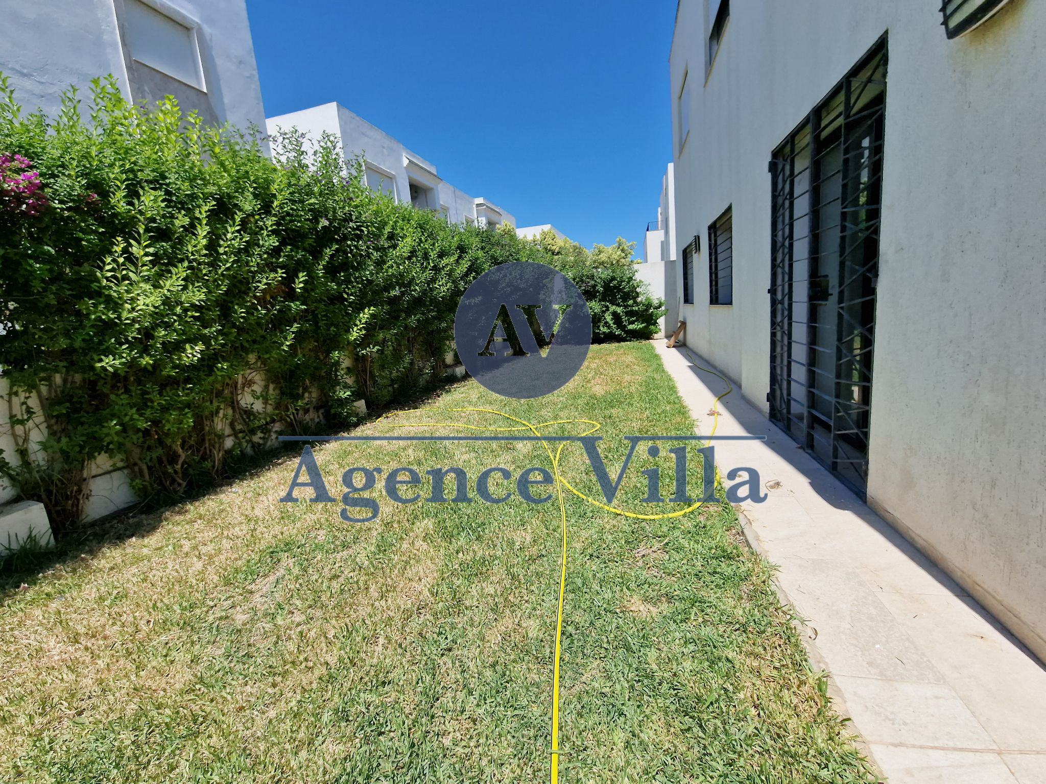 La Soukra&nbsp;La Soukra&nbsp;Vente&nbsp;Appart. 4 pi�ces&nbsp;Appartement s3 avec jardin � la soukra