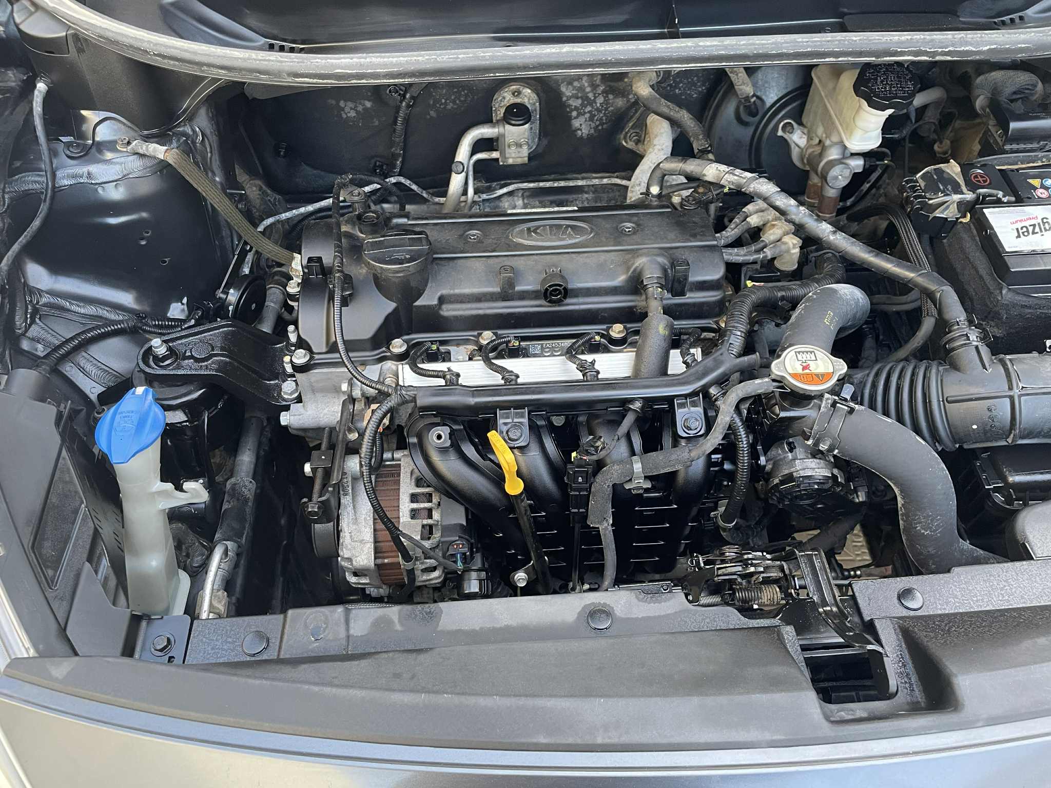 Sfax Ville&nbsp;Sfax&nbsp;Kia&nbsp;Rio&nbsp;Kia rio berline 2014  tr�s bon �tat  1�re main