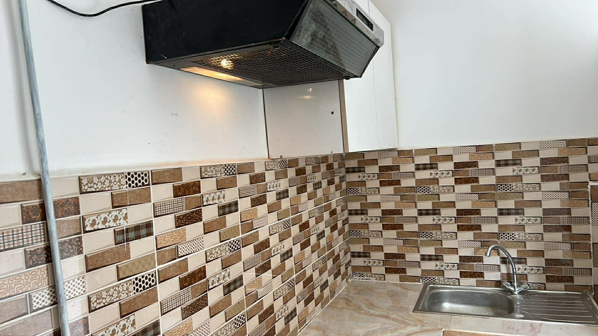 Ain Zaghouan&nbsp;Ain Zaghouan&nbsp;Location&nbsp;Appart. 1 pi�ce&nbsp;Studio jamais habit�