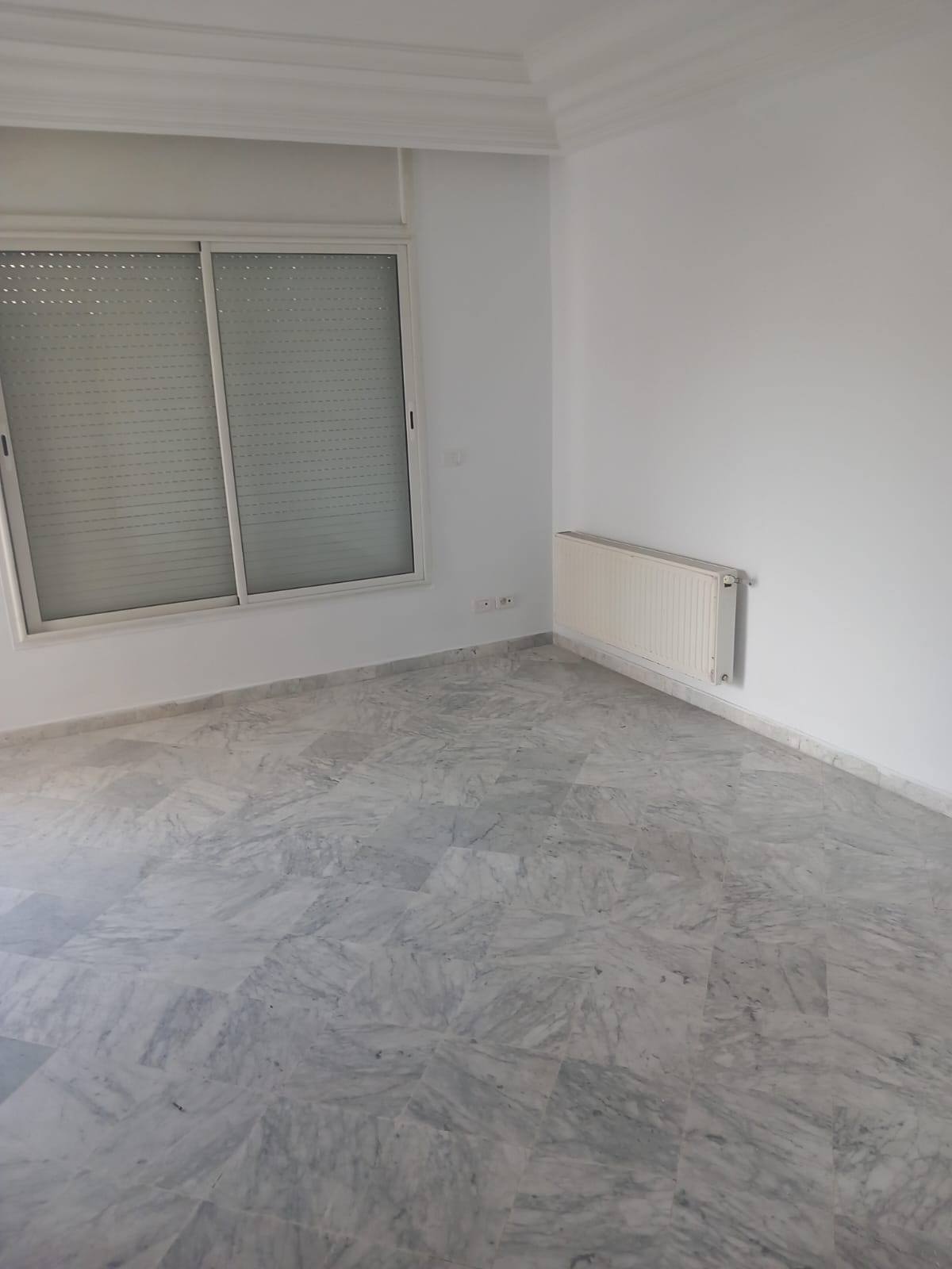 Ariana Ville&nbsp;Cite Ennasr 2&nbsp;Location&nbsp;Appart. 3 pi�ces&nbsp;Un appartement s 2 cit� nasr 2