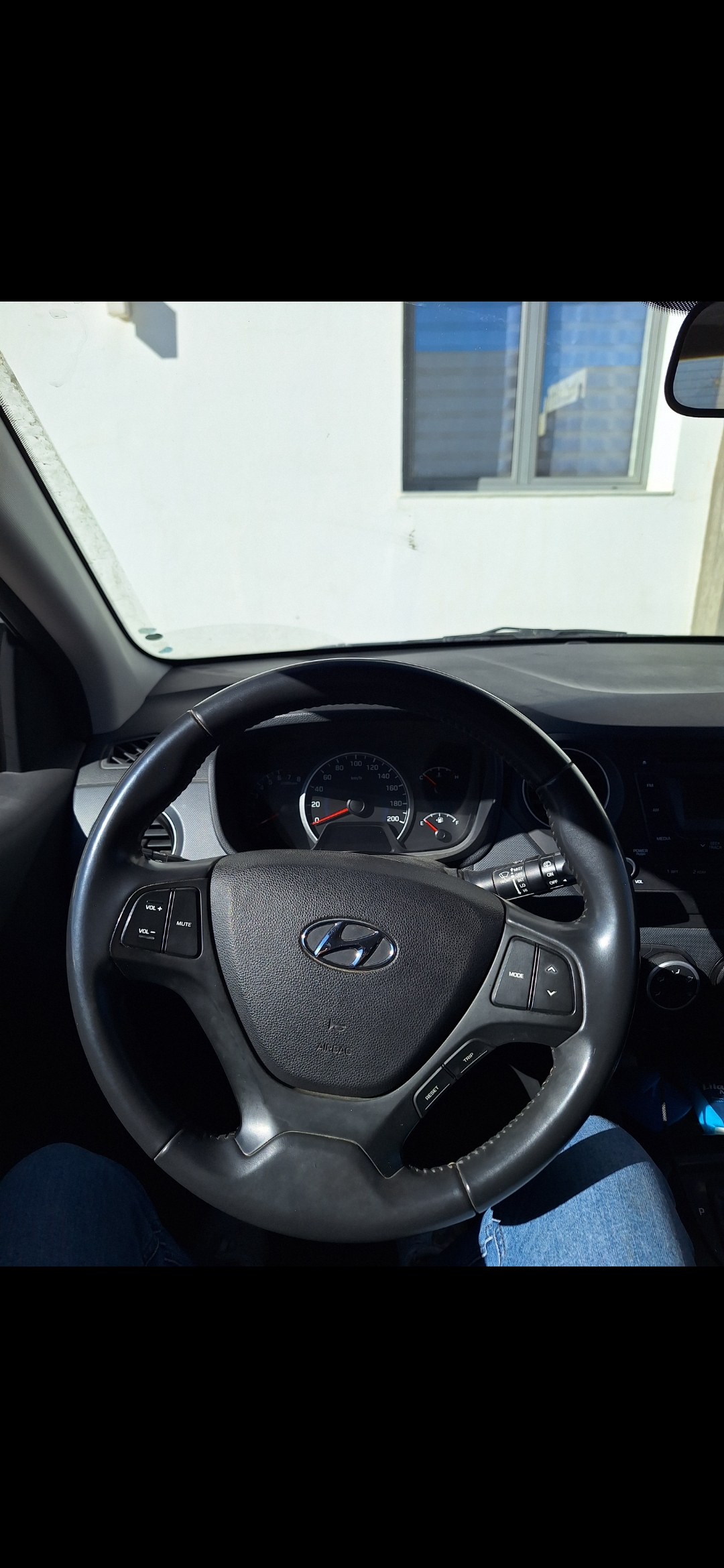 Sfax Ville&nbsp;Sfax&nbsp;Hyundai&nbsp;i30&nbsp;Hyundai i10 boite automatique