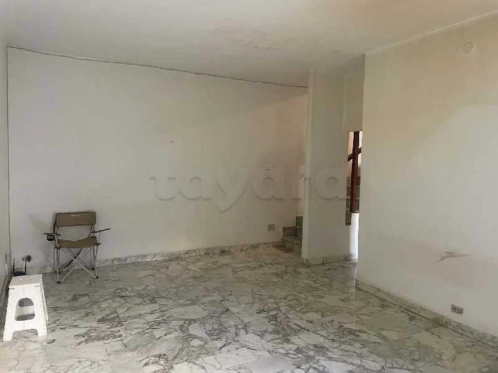 El Menzah&nbsp;El Menzah 4&nbsp;Location&nbsp;Appart. 5 pi�ces+&nbsp;Triplex haut standing � menzah 6 uv4