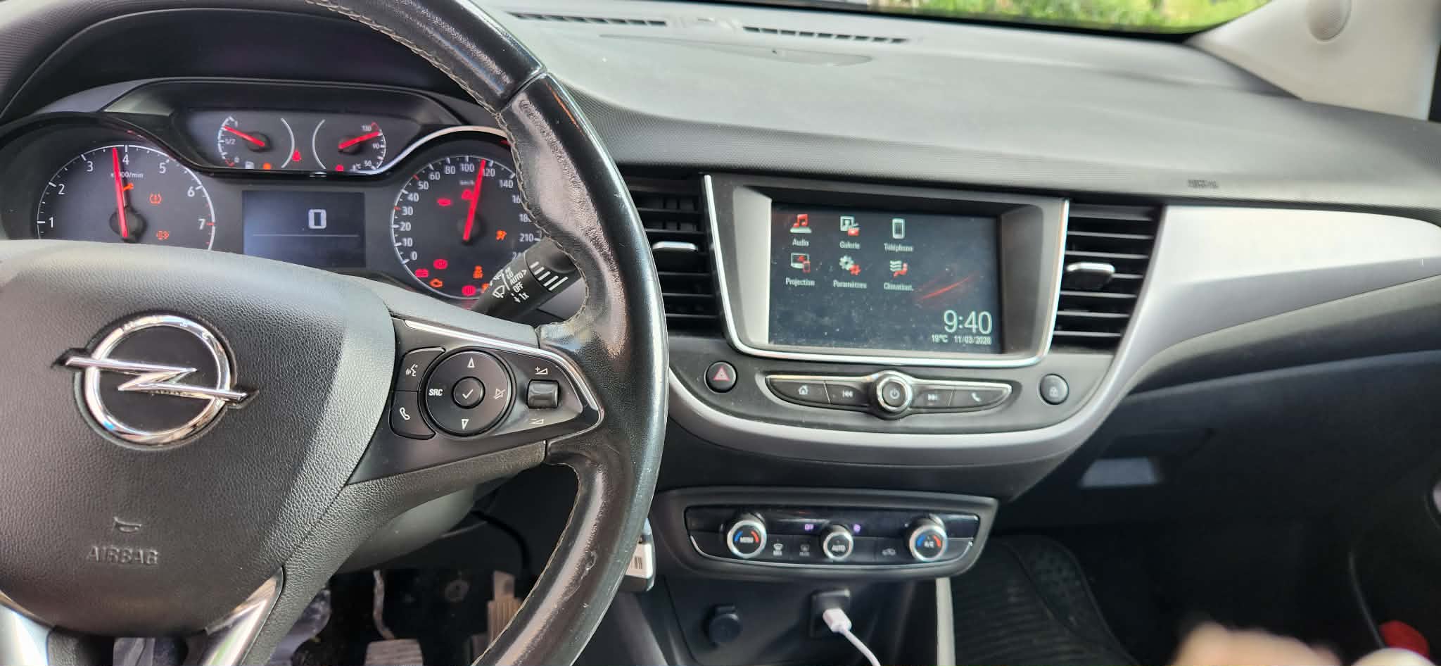 Menzel Bourguiba&nbsp;Menzel Bourguiba&nbsp;Opel&nbsp;Vectra&nbsp;Opel crossland