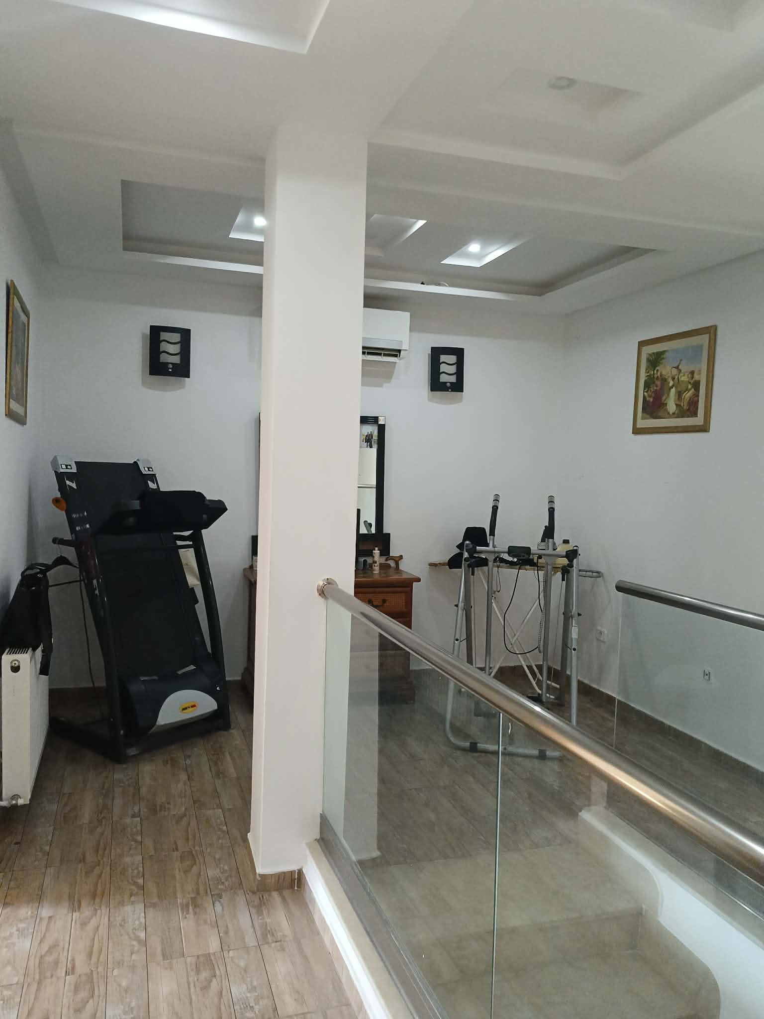 Mnihla&nbsp;Jardins d'el Menzah&nbsp;Vente&nbsp;Maisons&nbsp;Villa avec jardin piscinable