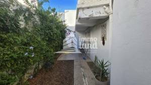 El Menzah&nbsp;El Menzah 9&nbsp;Vente&nbsp;Maisons&nbsp;Triplex de 300m2  menzah 9c