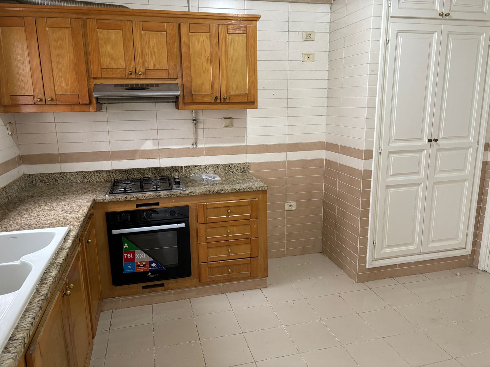 Cite El Khadra&nbsp;Zone urbaine nord&nbsp;Location&nbsp;Appart. 3 pi�ces&nbsp;Un appart s plus 2 centre urbain nord