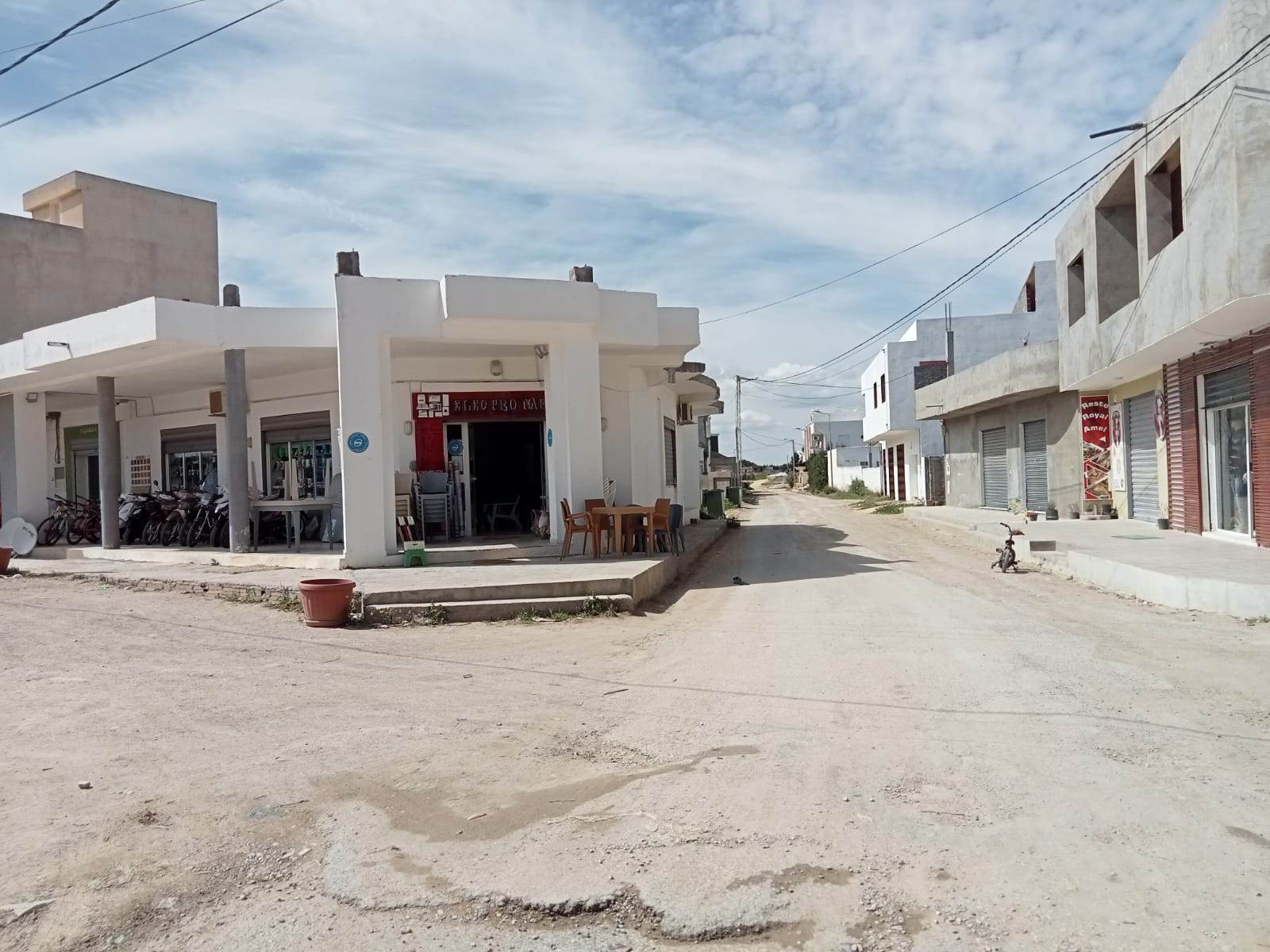 Kelibia&nbsp;Dar Allouche&nbsp;Vente&nbsp;Appart. 1 pi�ce&nbsp;Un terrain � dar allouche constructible centre