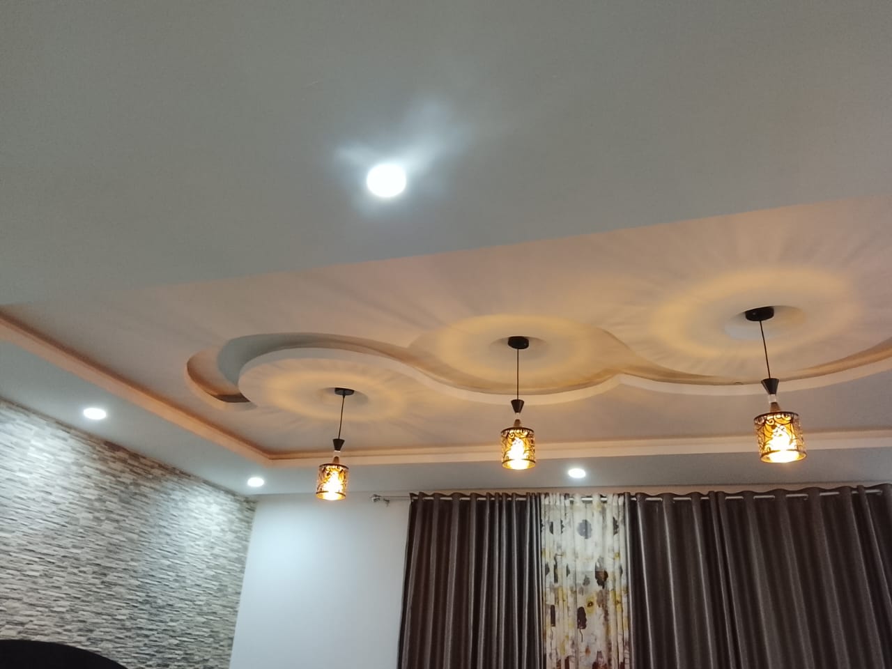 Raoued&nbsp;Raoued&nbsp;Vente&nbsp;Maisons&nbsp;Maison neuf 200m s 3 avec fond de commerce