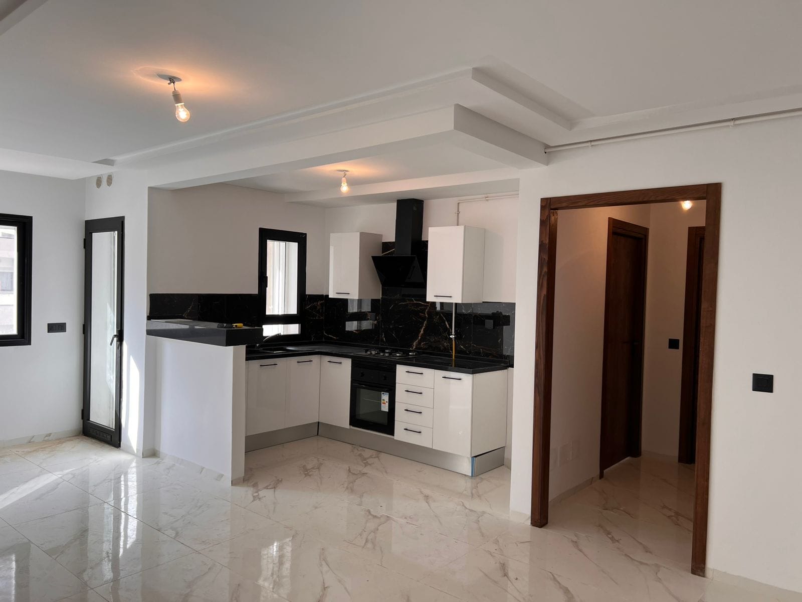 Ain Zaghouan&nbsp;Ain Zaghouan&nbsp;Vente&nbsp;Appart. 3 pi�ces&nbsp;Appart neuf jamais habit� bonne affaire