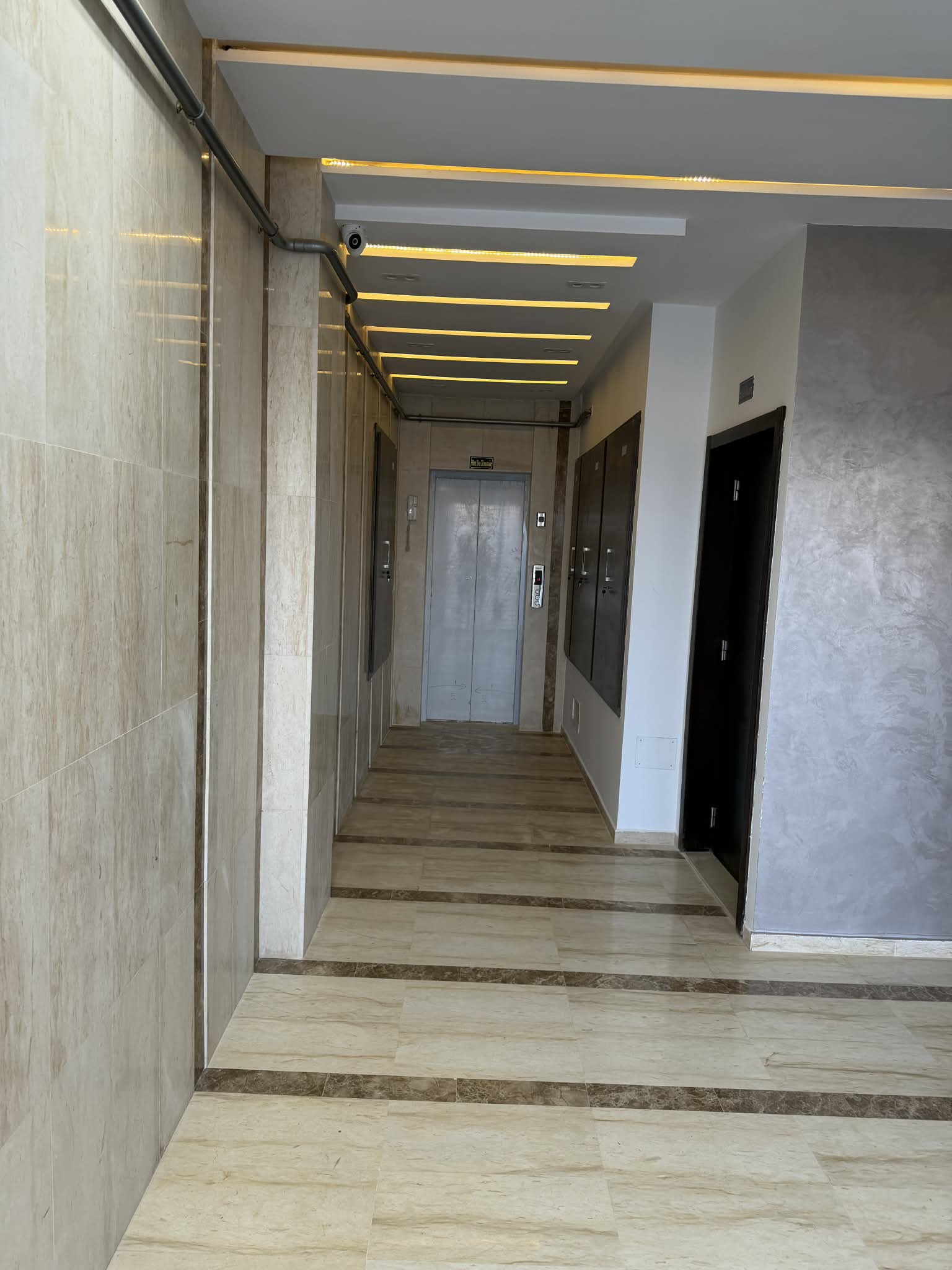 Sfax Sud&nbsp;Merkez Sahnoun&nbsp;Location&nbsp;Appart. 2 pi�ces&nbsp;Appartement  sur la route principale gr�mda sfax