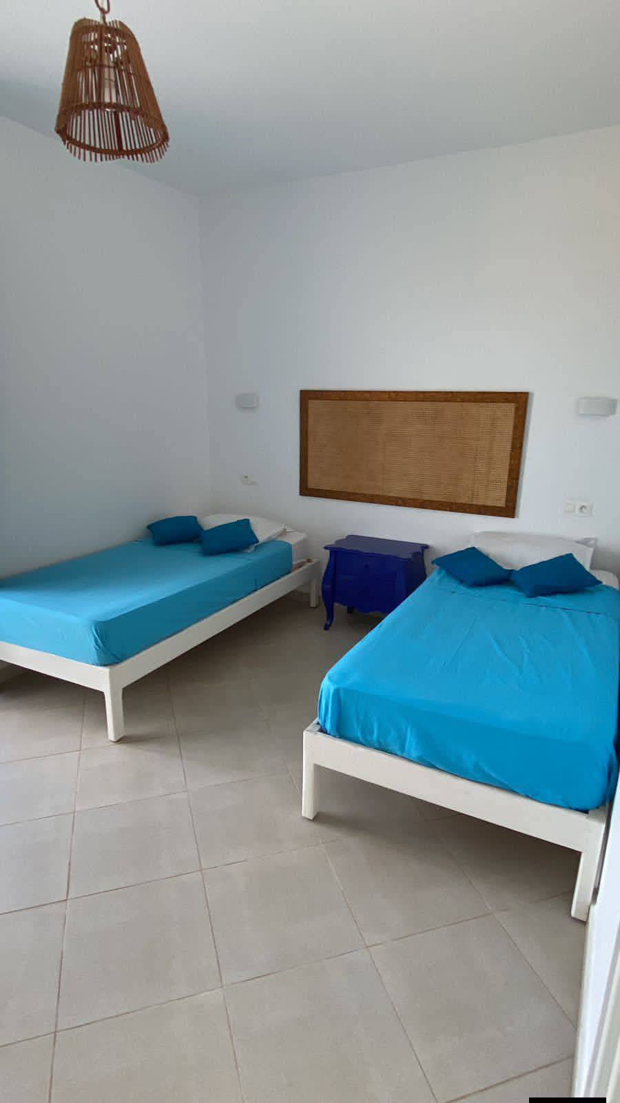 Hammam El Ghezaz&nbsp;Ezzahra&nbsp;Location vacances&nbsp;Maisons&nbsp;Villa pieds dans l'eau � plage ezzahra